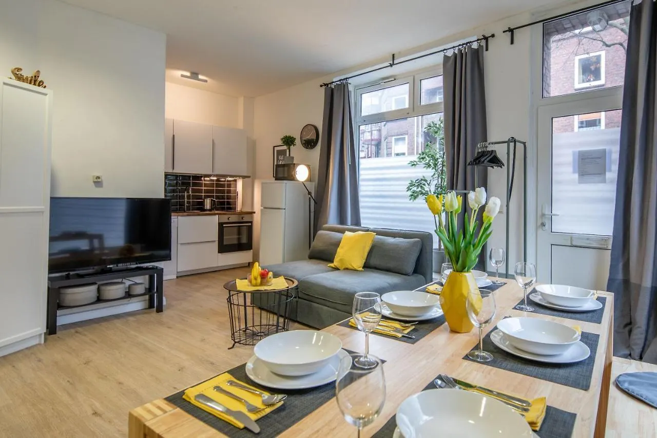 Ferienwohnung Studio Loft With Walk-In Rain-Shower Hamburg